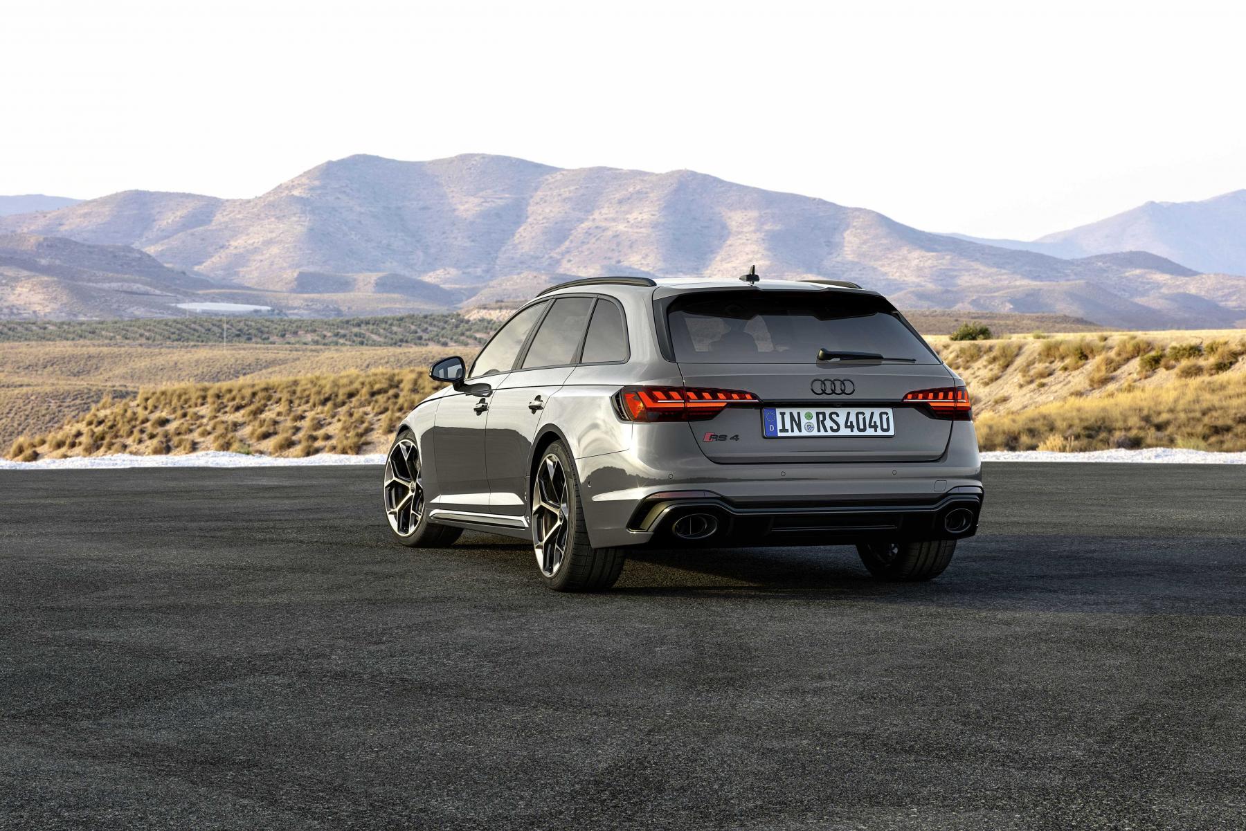 Audi RS 4 Avant Competition - tył